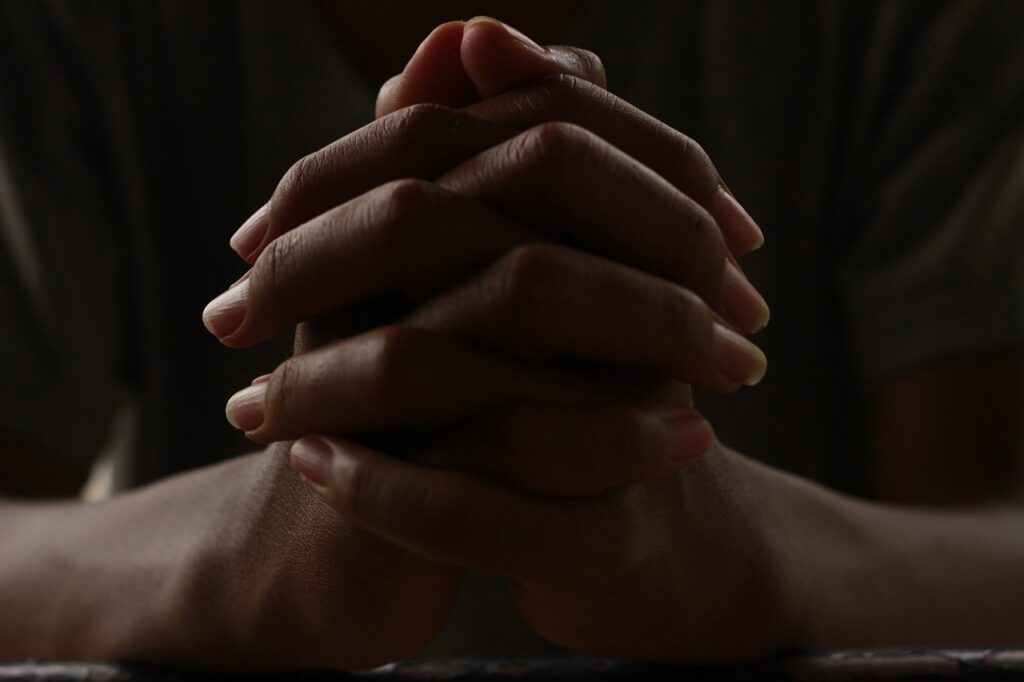 hands, praying, worship-5441201.jpg